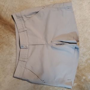 Columbia Titanium Tan Shorts Size 10 Women's